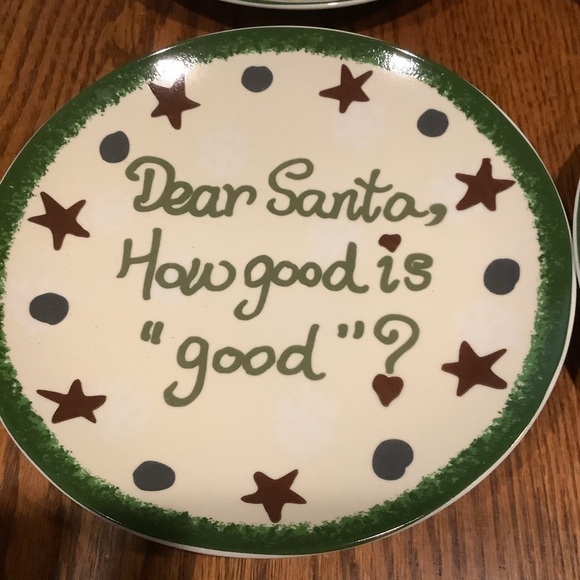 Four Dear Santa Luncheon Plates - Picture 3 of 8